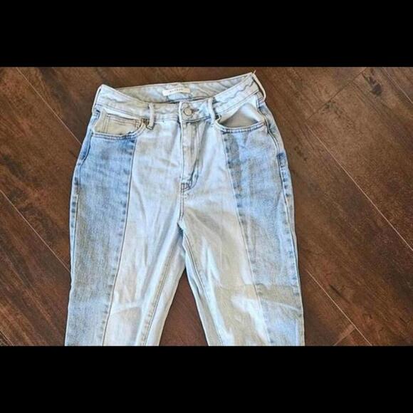 Pacsun Stylish Two-Tone Denim Mom Jeans Size 26 - Picture 1 of 12